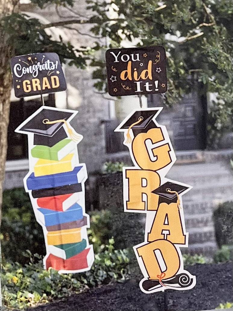 Evergreen Graduation Fabric Garden Stake