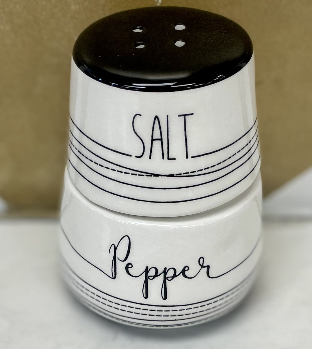 Ceramic Salt and Pepper Shaker Set