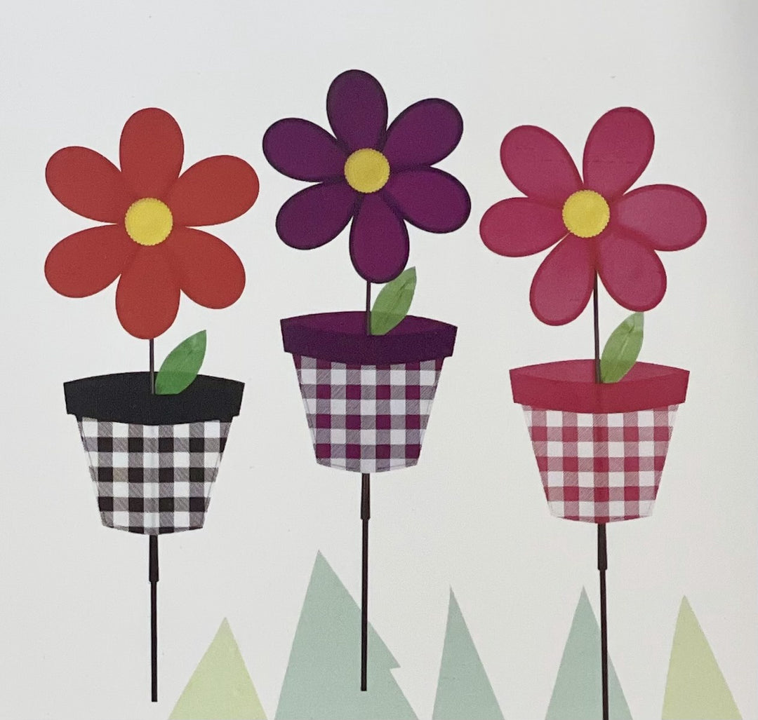 Evergreen Plaid Flower Pot Pinwheel