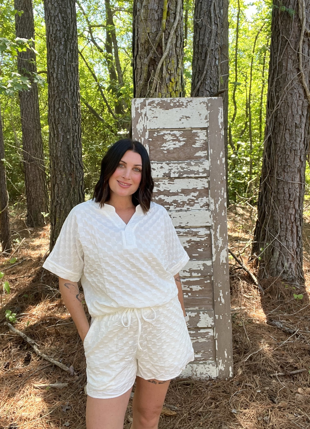 ONLINE EXCLUSIVE White Checkerboard Textured Shorts Set