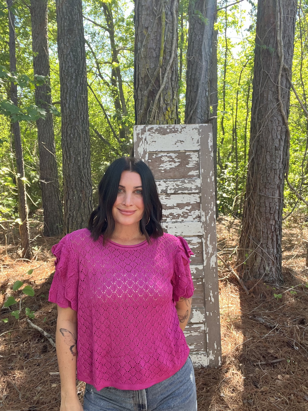 ONLINE EXCLUSIVE Fuschia Scallop Sleeve Knit