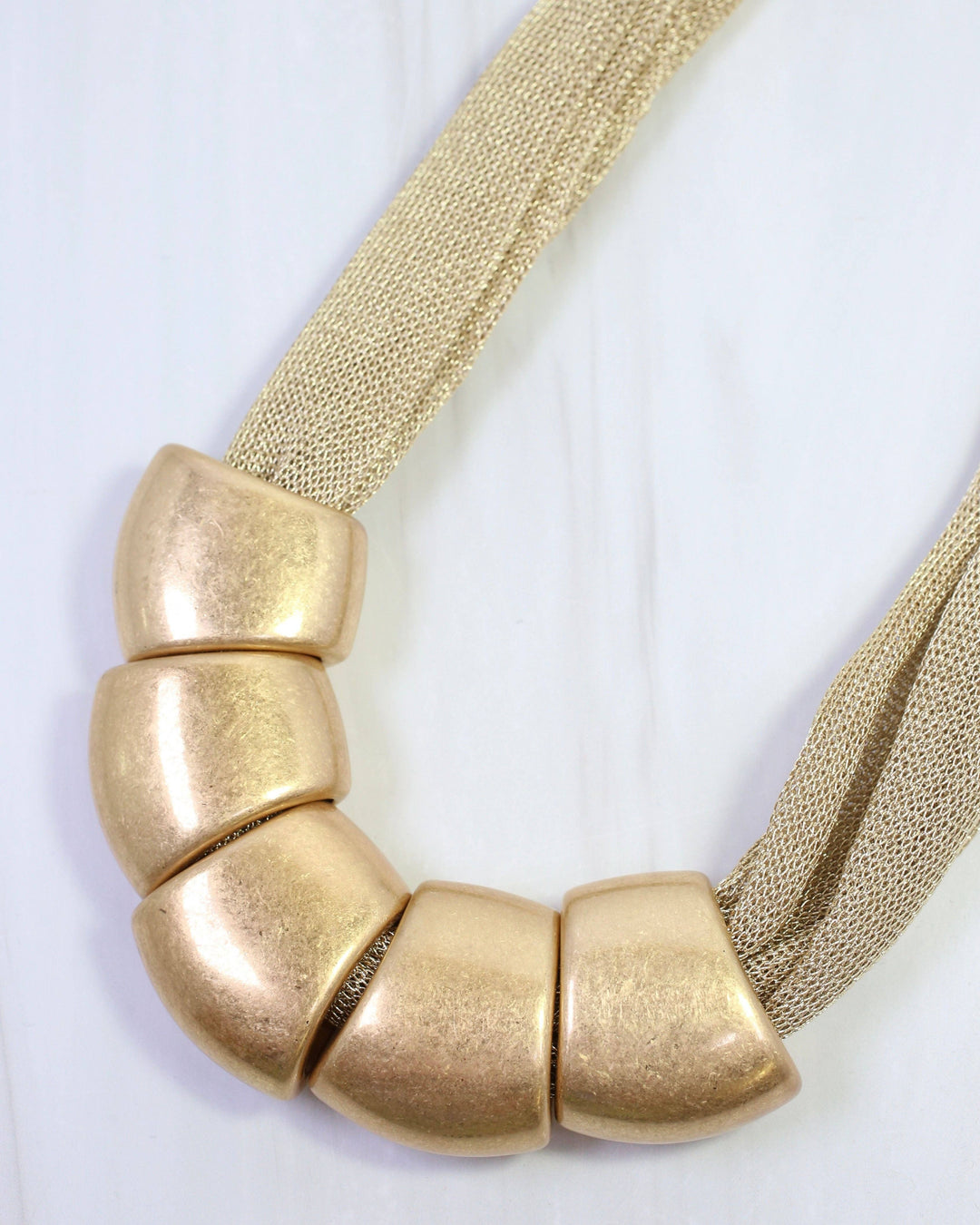 Alexis Mesh Necklace Gold