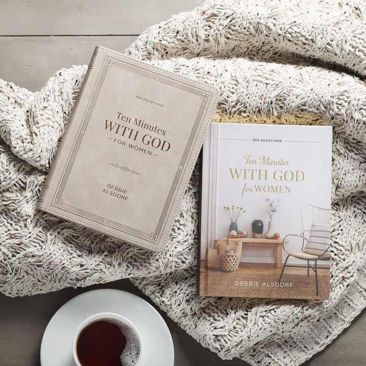 10 Minute Devotional with God for Women Hardcover