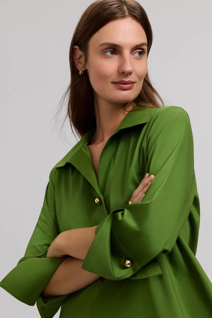 Foxcroft Moss Catalina Stretch Matte Sateen 3/4 Sleeve Popover Shirt
