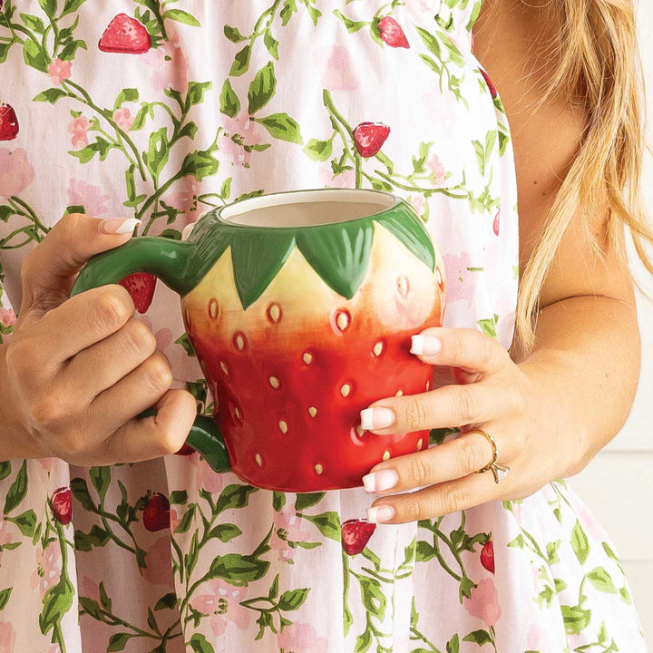8 Oak Lane Strawberry Coffee Mug
