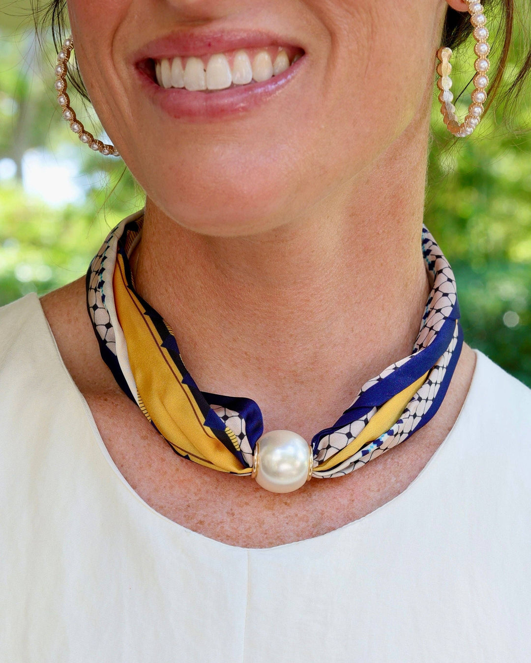 Two Strand Magnetic Pearl Scarf Necklace Navy