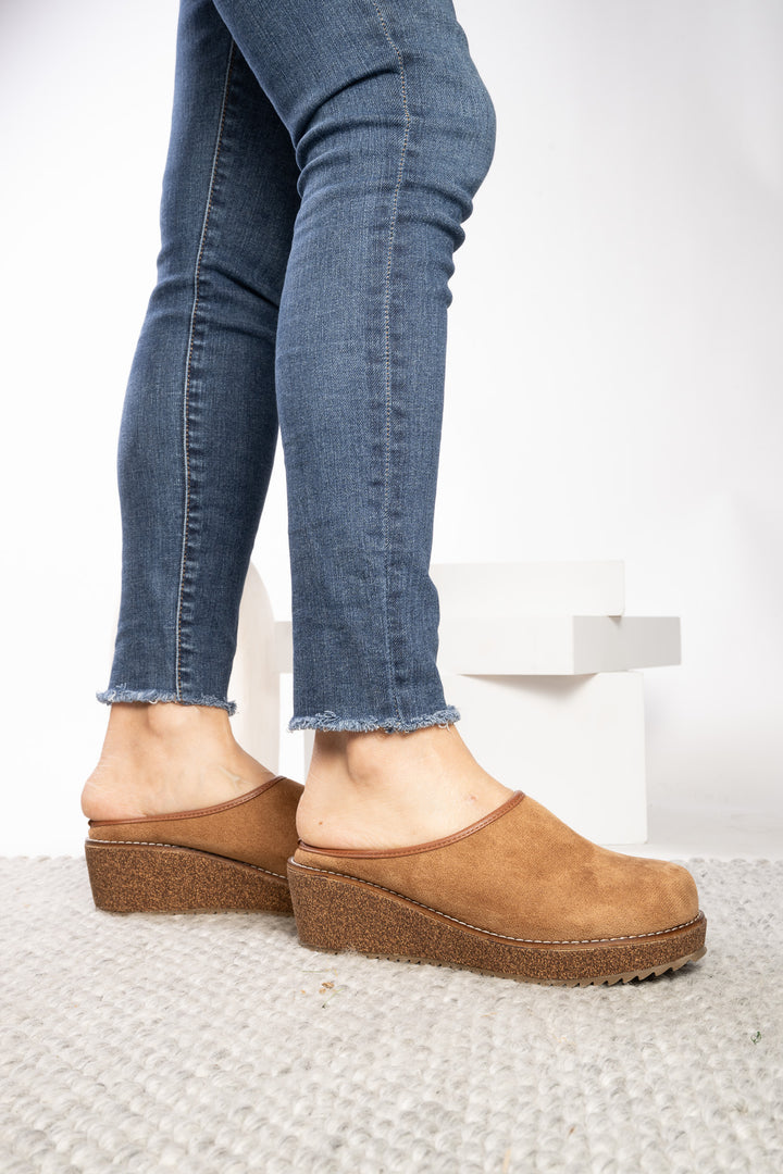 Corkys Tobacco Better Half Clog