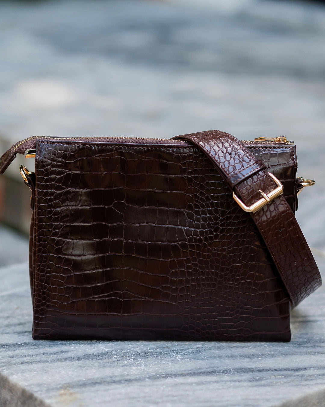 Ariana Crossbody Chocolate EC