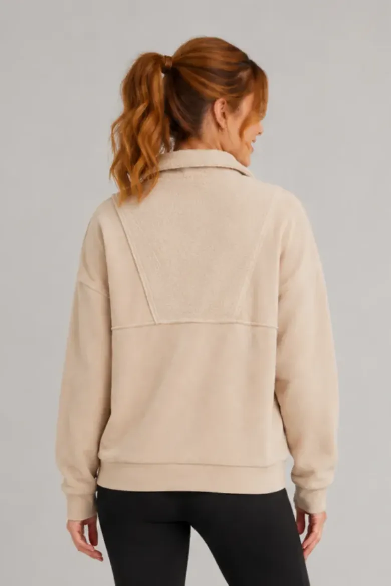 HALF ZIP FLEECE PULLOVER W/ POCKETS