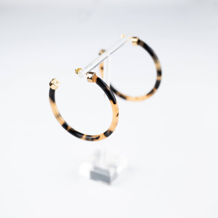 Hoo Hoops Lightweight Large Hoop Earrings - Tortoise Shell