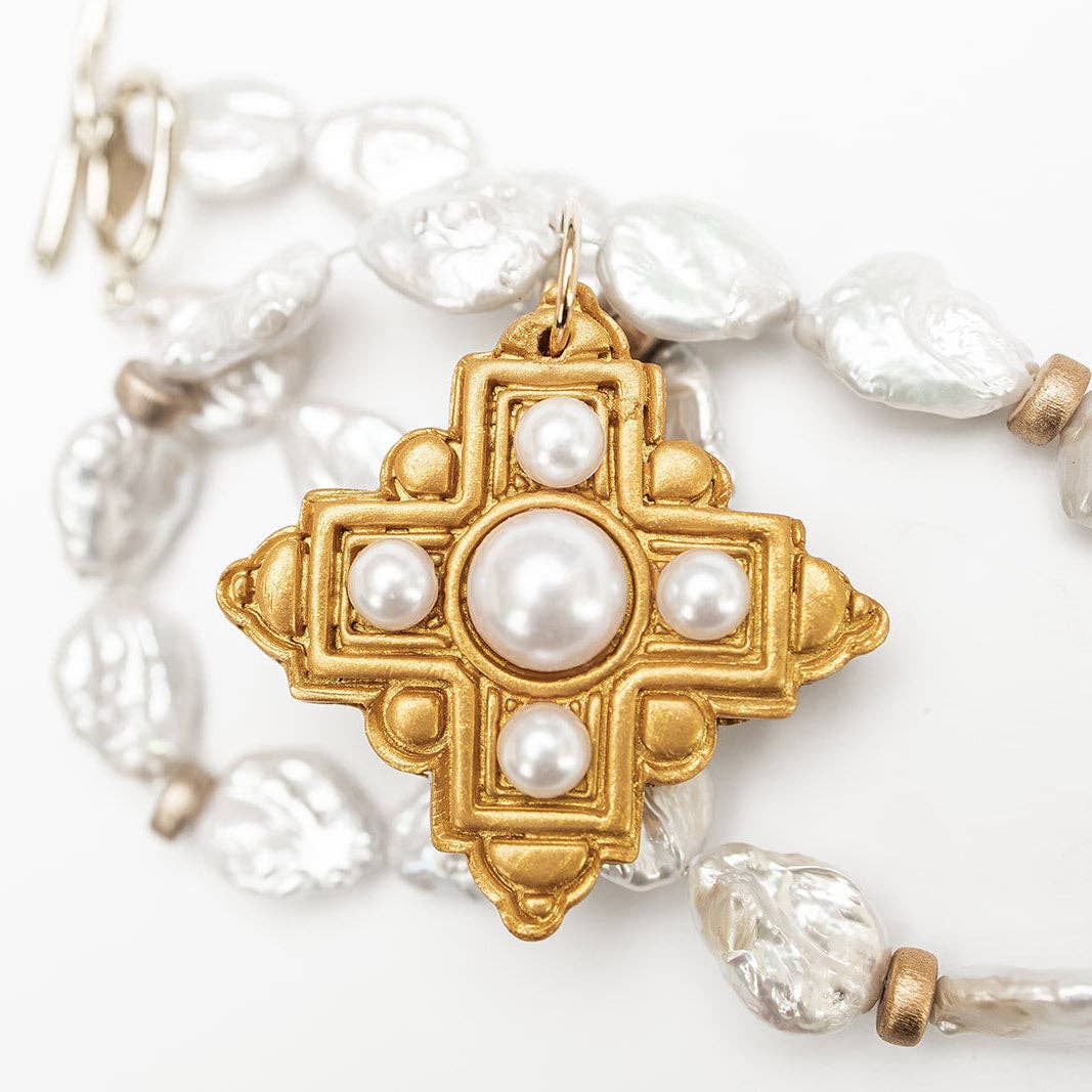 Hidden Truth Jewelry 18" Teardrop Fresh Water Pearls with Ellie Pearl Cross Necklace